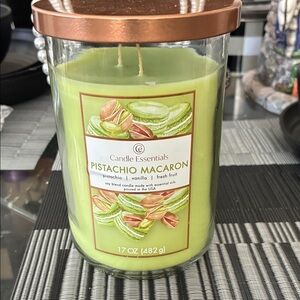 Essentials Pistachio Macaron Candle - Vibrant Green